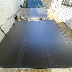 5ft Damaged Truck Bed Cover Tapa Dura Para Camión