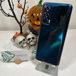 2021 Motorola Edge 5G UW 256gb Unlocked has a crack screen Fully Functional #0571