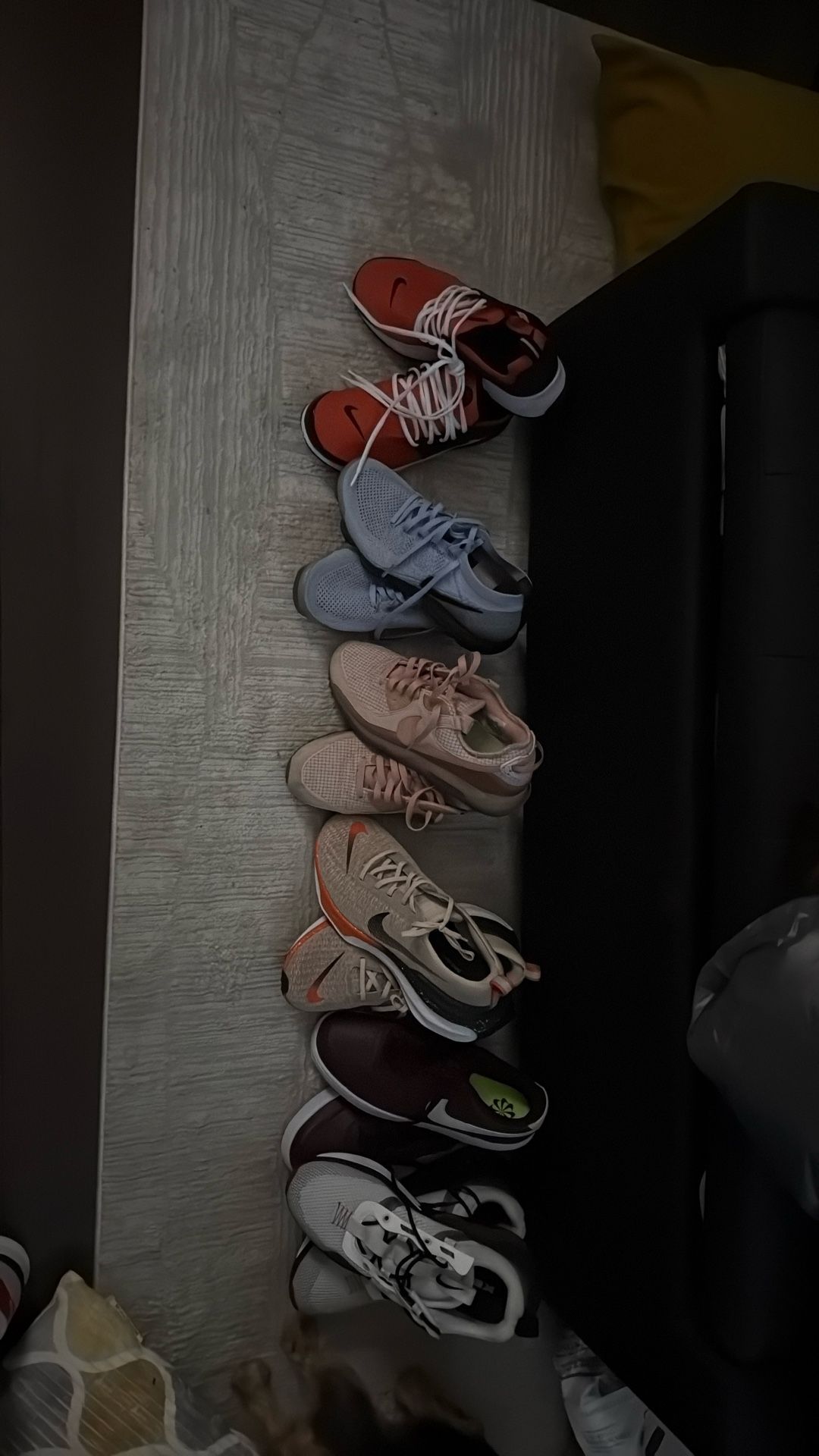 Women/men Nike Shoes