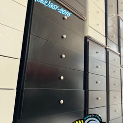 Black Five Drawer Dresser With Rails Chest Cómoda Nueva 