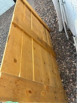 Wood Panel 4’ x 3’ Planks Pallet Gate FREE