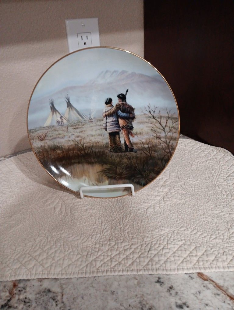 Beautiful "Native American" Collectible Plate