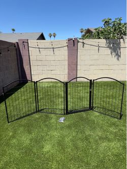 BHG 4 Panel Freestanding Pet Gate (35th Ave & Bell Rd)