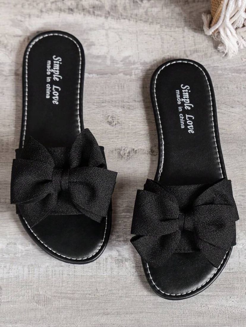 Women’s Bowknot Decorated Sandals