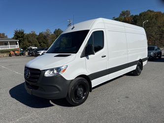 2025 Mercedes-Benz Sprinter 2500