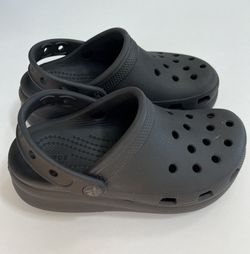 Children’s Platform Crocs Size 13 