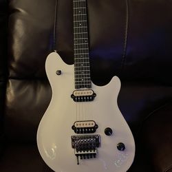 EVH WOLFGANG SPECIAL CREAM /WHITE COLOR