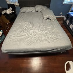 Queen Size Mattress + Bed Frame + 3 Pillows 