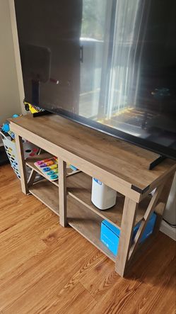 Tv stand