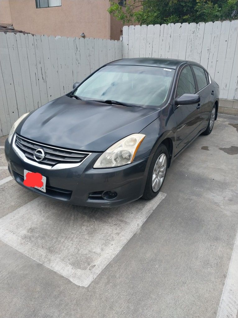 2011 Nissan Altima