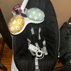 Mamaroo With WiFi (Pickup Only)