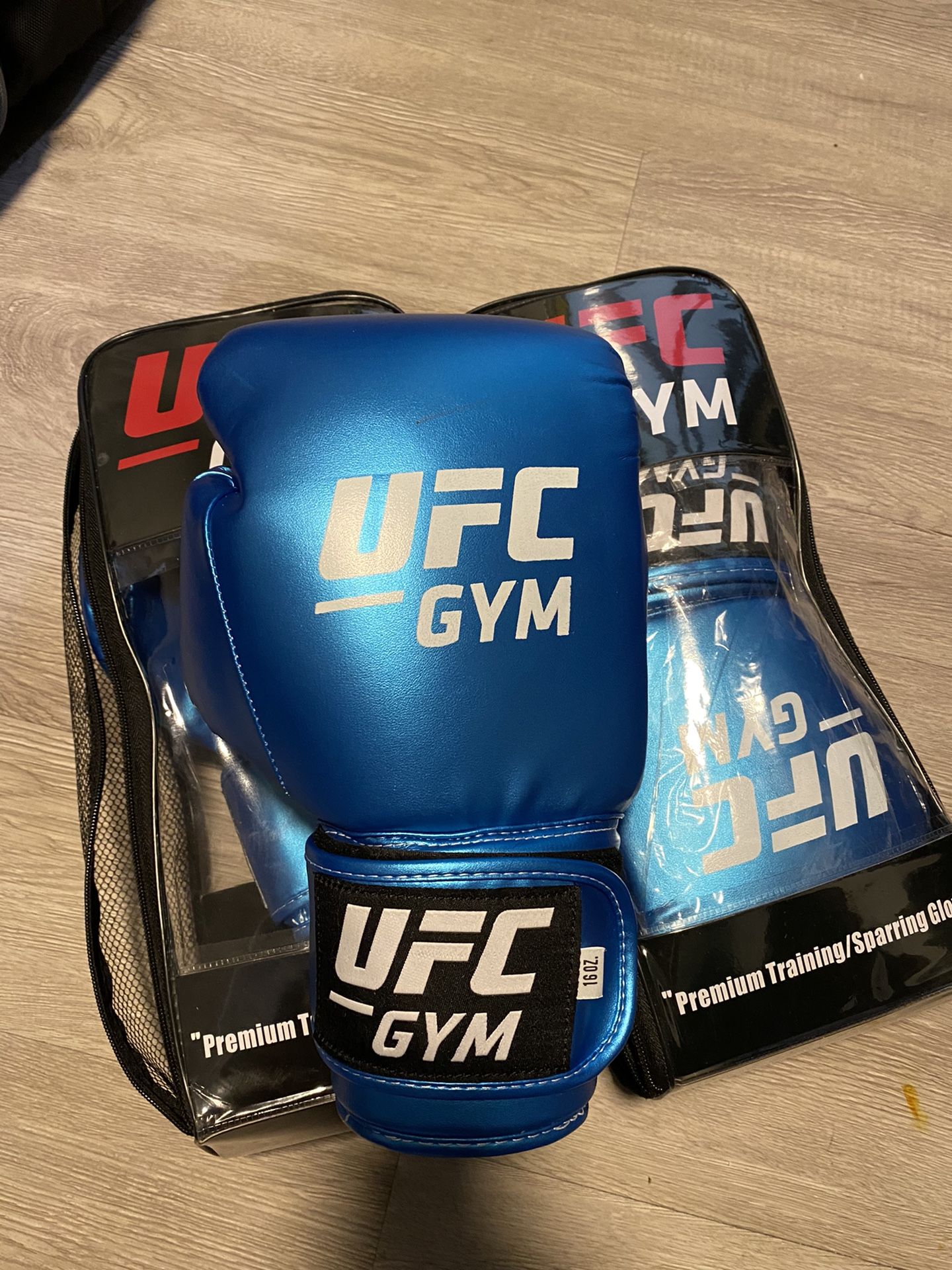 New UFC Training/Sparring Gloves 