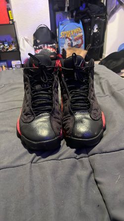 Air Jordan 13 (Bred)