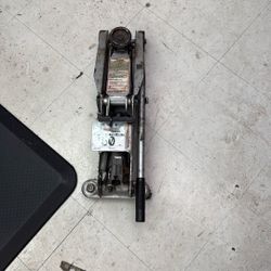 Rally Jack