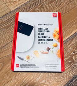 ZWILLING Enfinigy Digital Kitchen Food Scale with Wireless Charging | Max weight 22lbs