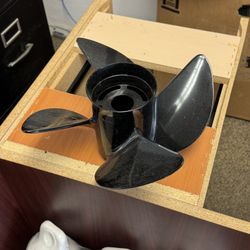 Propellor - Prop. 4 Blade