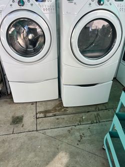 Whirlpool Duet Washer & Dryer