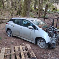 2018 Nissan Leaf  Parts