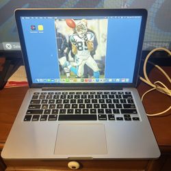 2015 Apple MacBook Pro “13” (With Charger)