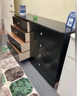 8 drawers dresser / Eight drawers dresser / Cajonera 8 gavetas / Comoda