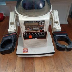 Tomy Robot