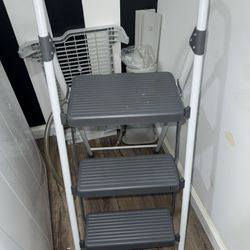 3 Step Ladder with Handrails, Folding Step Stool