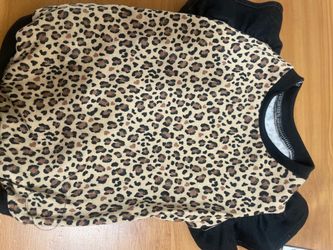 NEW DOG OUTFIT $8