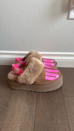Limited Edition Pink Logo UGG Platform Slippers