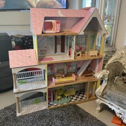Kids Doll House 