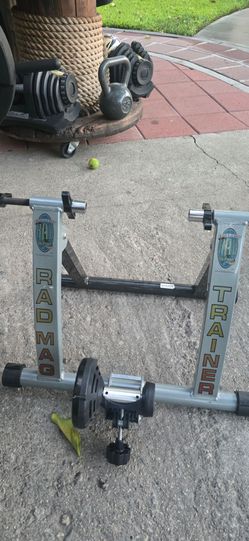 Rad Mag Bike Trainer Stand