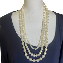 3 String Faux Pearl Necklace 