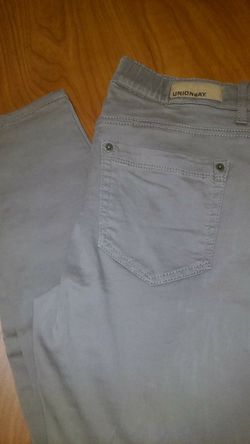Jrs. Beige skinny jean