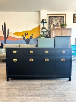 Black Buffet / Sideboard / Credenza / TV Stand / Entertainment Center!