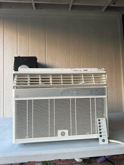 12,000 BTU General Electric smart Air Conditioner.