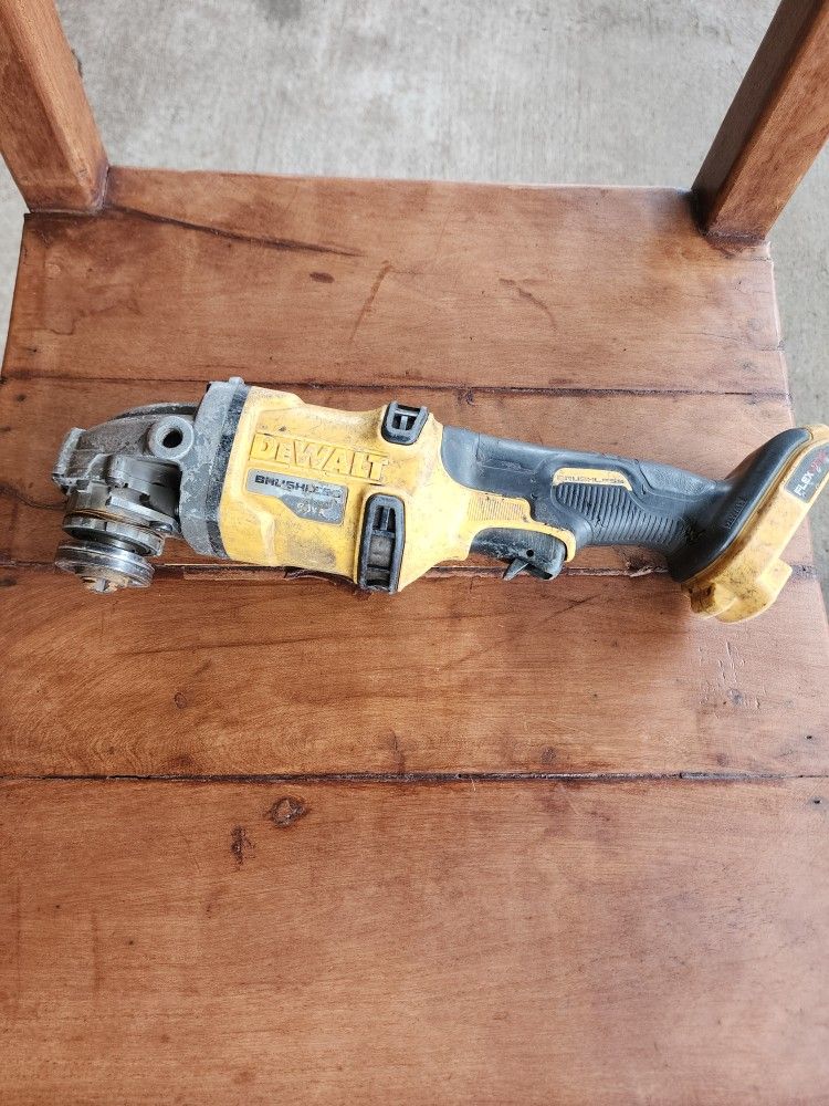 DeWalt 60 Volt Grinder