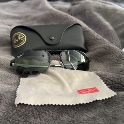 Ray Bans RB 3484 Polarized 