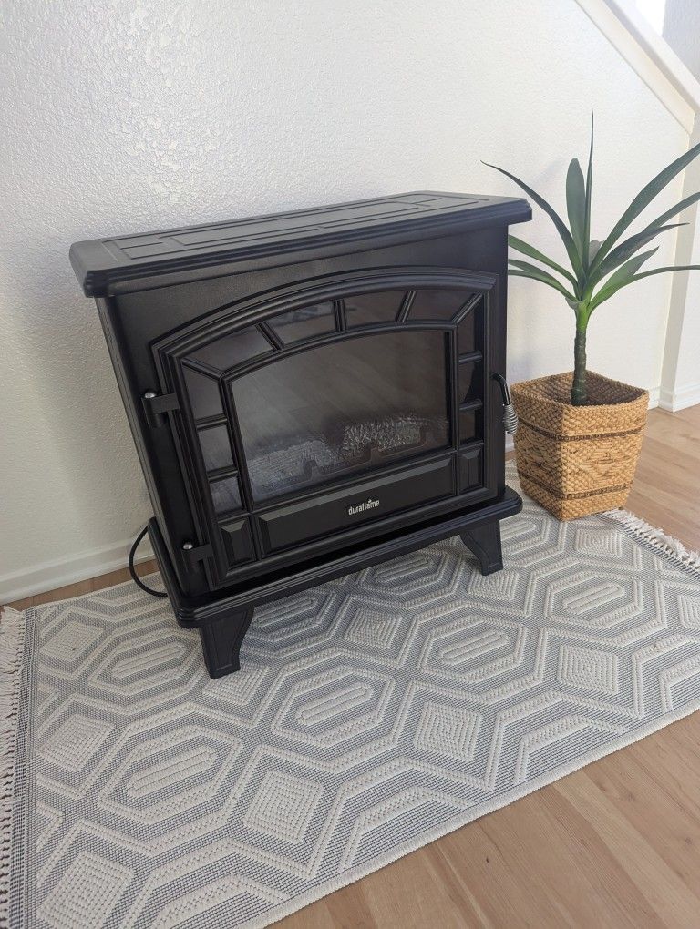 LIKE NEW - Duraflame Electric Fireplace 🔥🔥🔥