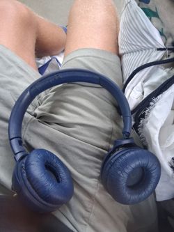 JBL 510T headphones [10$]