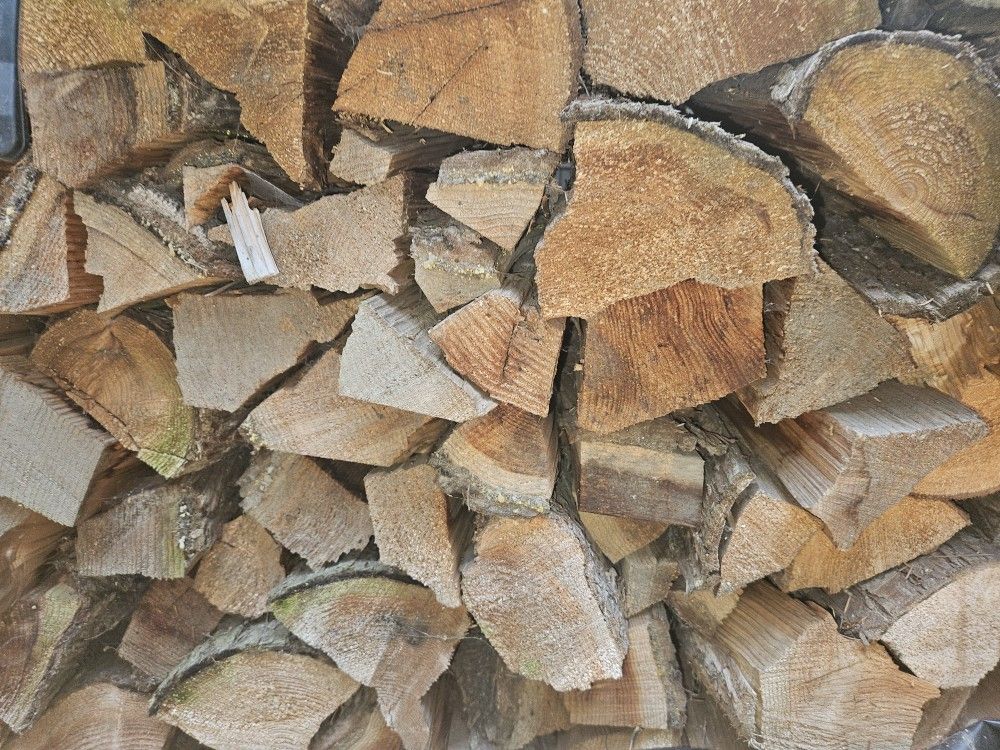 Split Seasoned Fire Wood