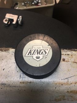 Kings hockey puck