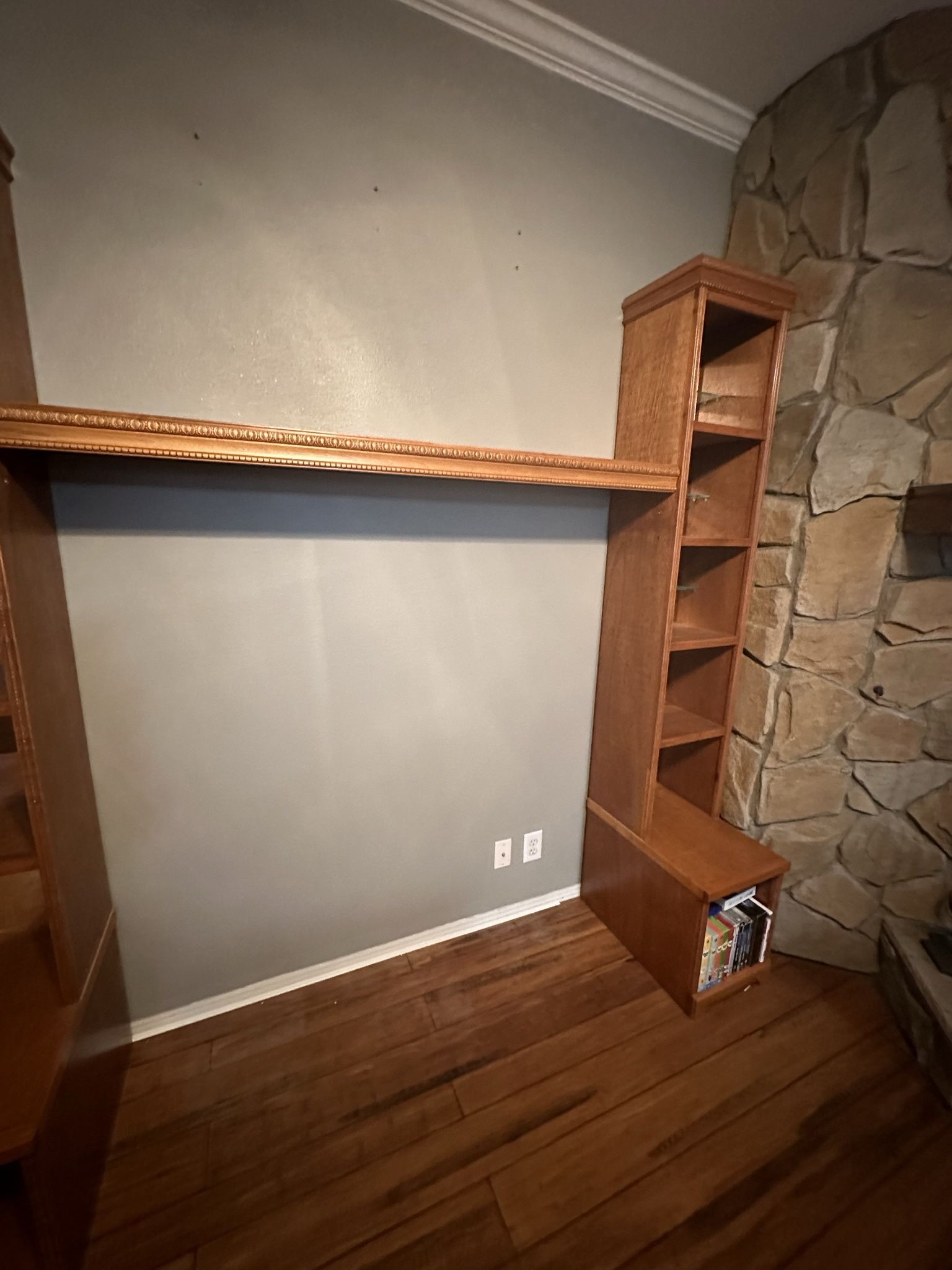 Maple Entertainment Center