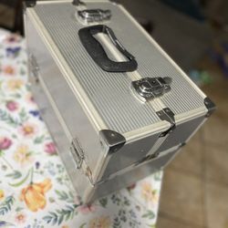 Makeup Train Case