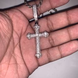 Mossanite Cross