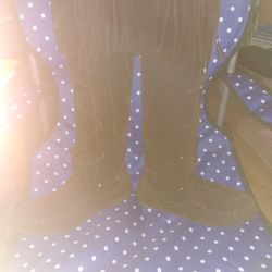 Size 8 Fringed Brown Boots 