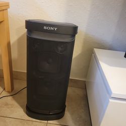 Super Loud Sony Speaker