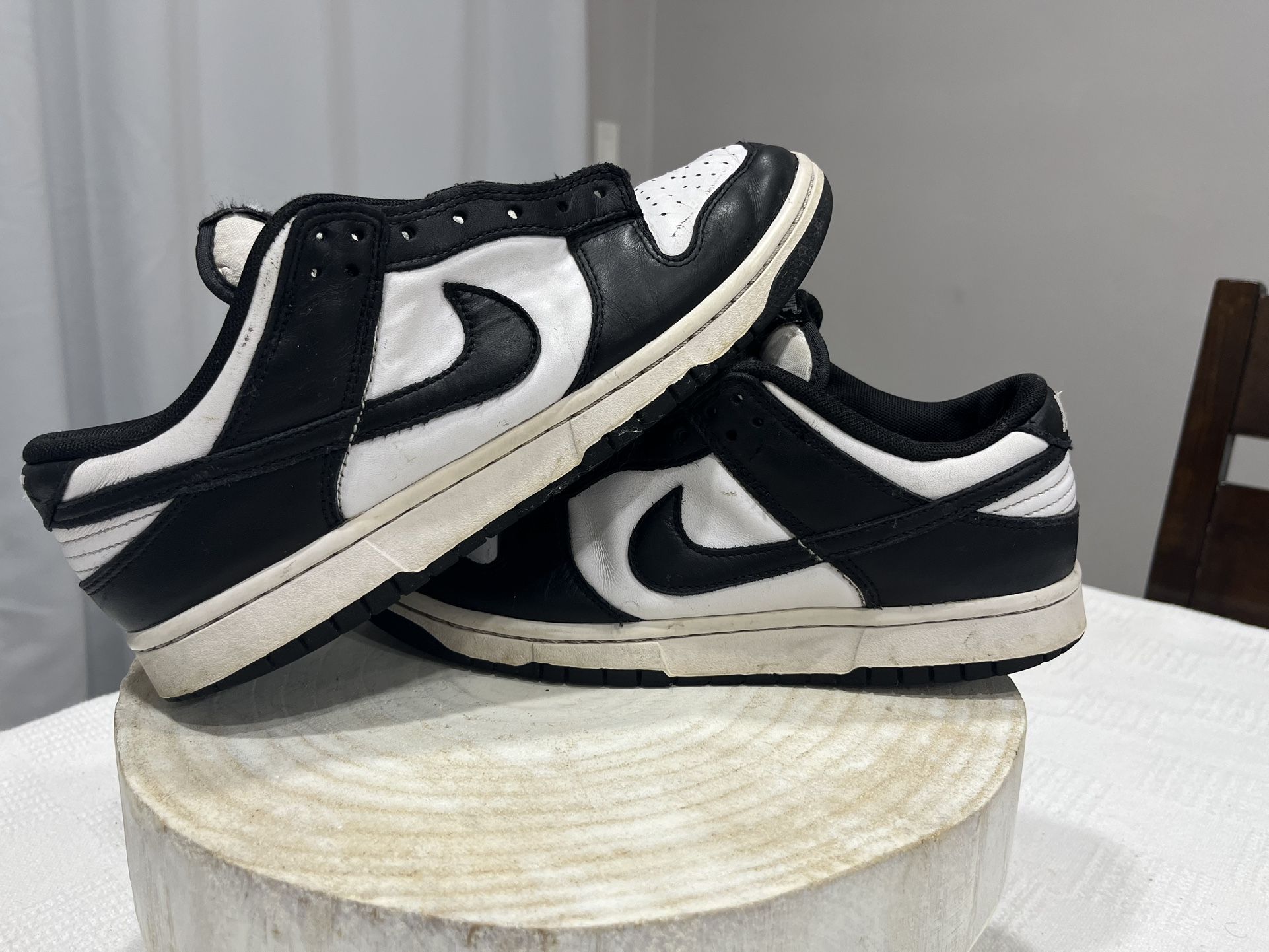 Nike Mens Dunk Low Pandas Size 9 Casual Sneakers Shoes DD1391-100 NO LACES