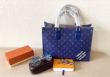 Purple purse set