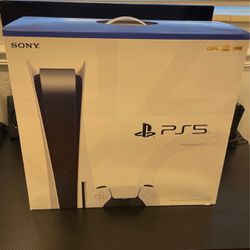 New Play Station Five 