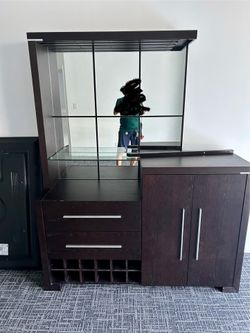 Cabinet Bar for entertaining