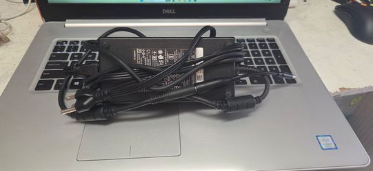 Dell inspiron 17" i7 16Ram 512SSD 1Tb win 11-Office  great condition